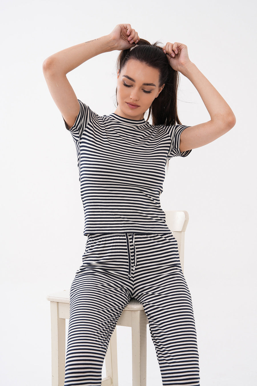 Bisiklet Yaka Kısa Kollu Çizgili Esnek  Kadın Body Premium Viskon — Lacivert